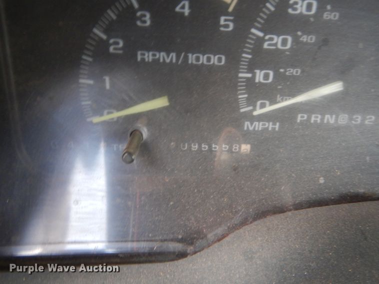 image for item IP9971 1995 Chevrolet C1500  pickup truck