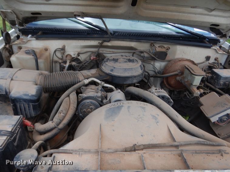 image for item IP9971 1995 Chevrolet C1500  pickup truck