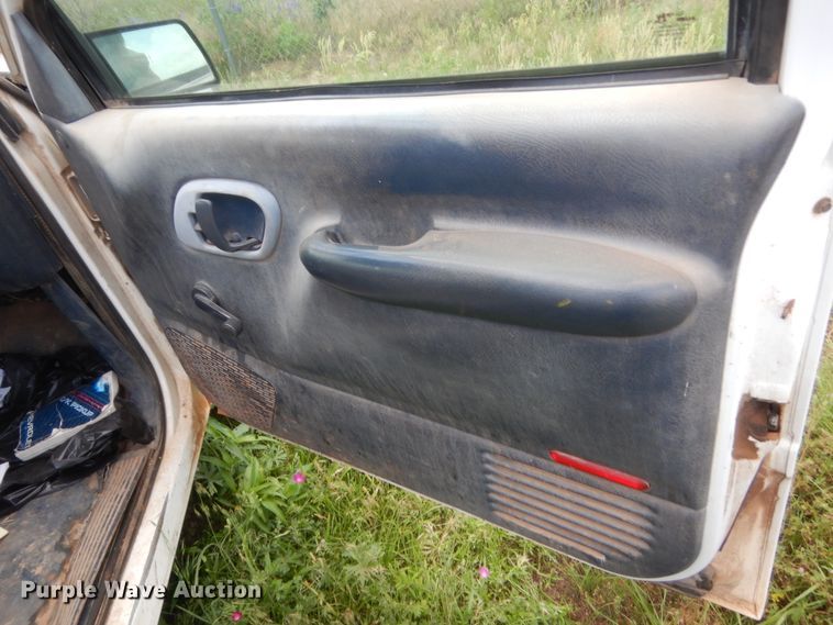 image for item IP9971 1995 Chevrolet C1500  pickup truck