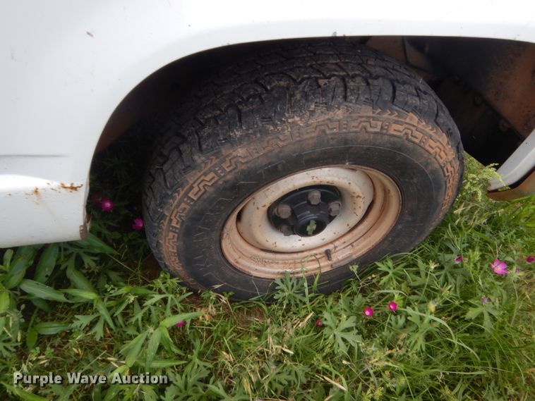 image for item IP9971 1995 Chevrolet C1500  pickup truck