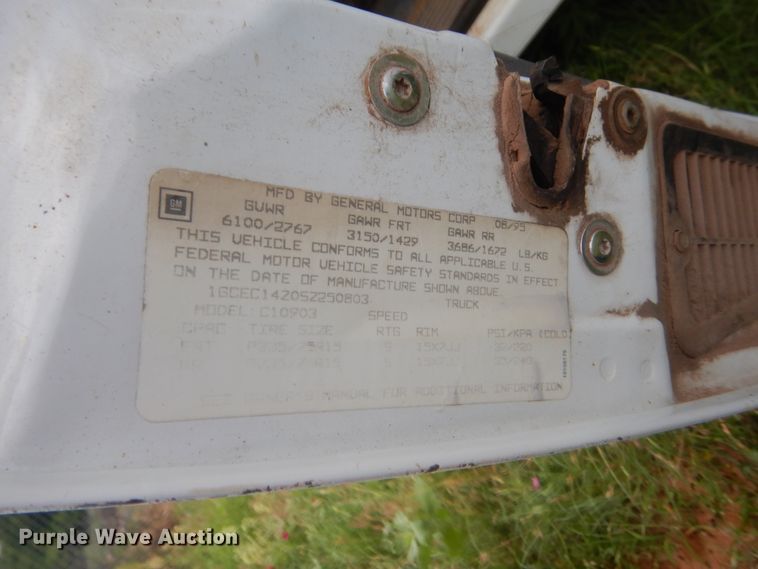 image for item IP9971 1995 Chevrolet C1500  pickup truck