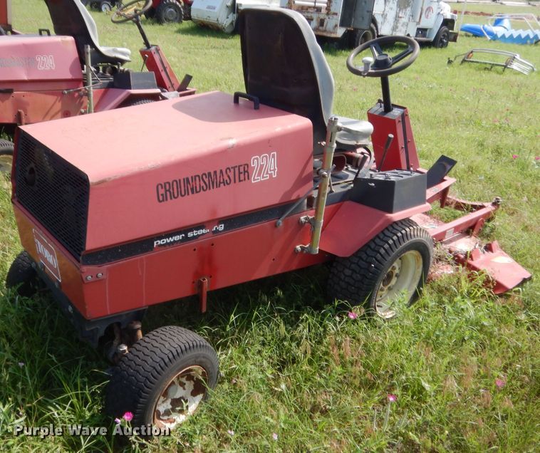 image for item IP9972 Toro Groundsmaster 224  lawn mower