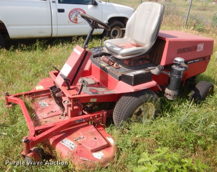 image for item IP9972 Toro Groundsmaster 224  lawn mower