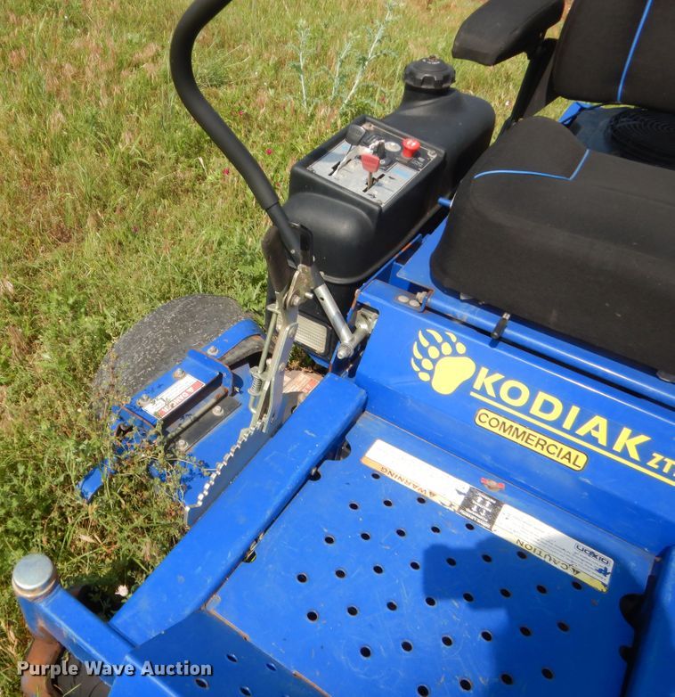 image for item IP9974 Dixon Kodiak  ZTR lawn mower