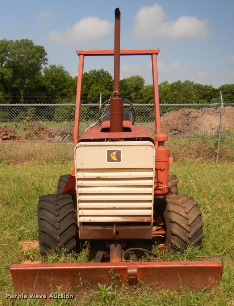 image for item IP9975 1982 Ditch Witch 2300  trencher