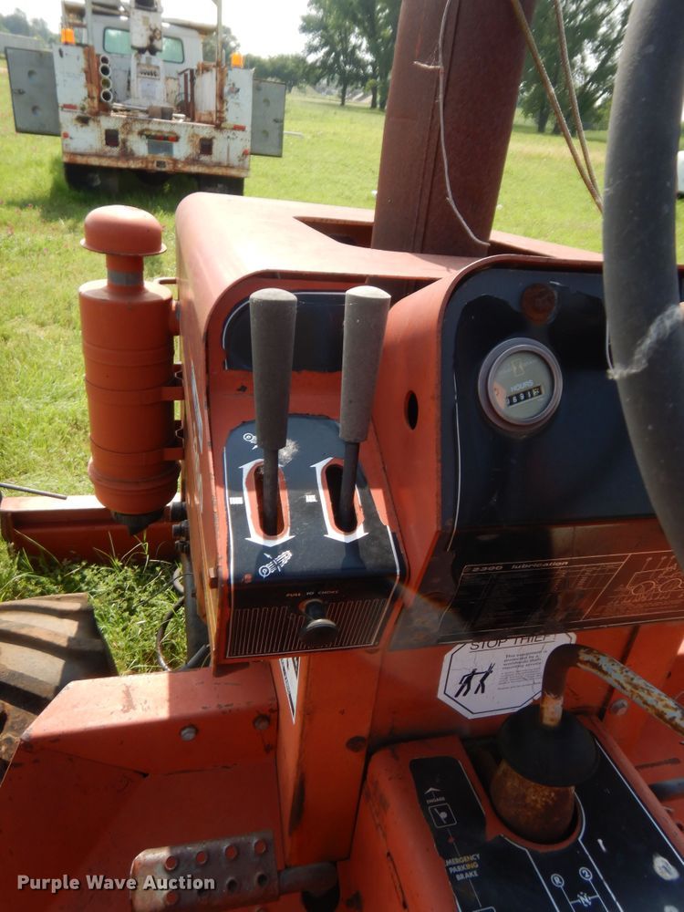 image for item IP9975 1982 Ditch Witch 2300  trencher