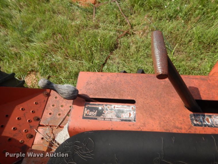 image for item IP9975 1982 Ditch Witch 2300  trencher