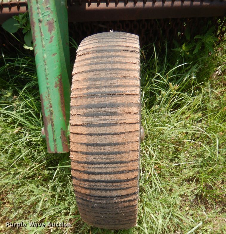 image for item IP9976 John Deere MX10  rotary mower