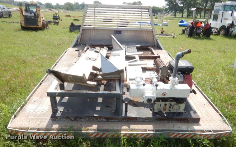 image for item IP9978 Barrett  aluminum flatbed
