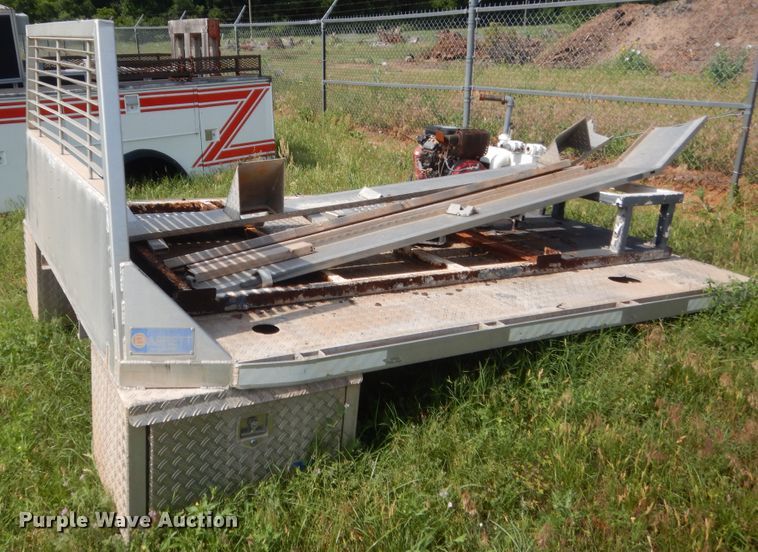 image for item IP9978 Barrett  aluminum flatbed