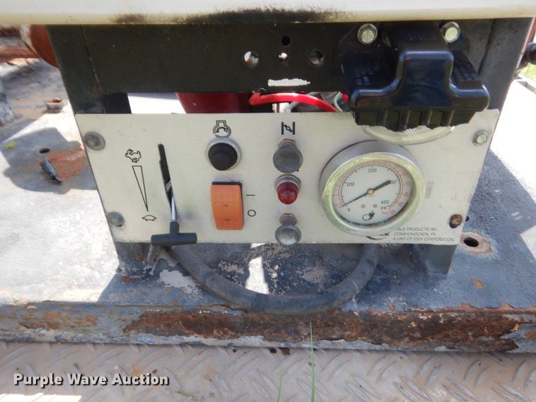 image for item IP9978 Barrett  aluminum flatbed