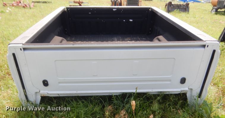 image for item IP9980 Ford  pickup truck bed