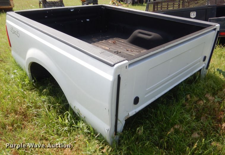 image for item IP9980 Ford  pickup truck bed