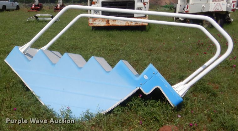 image for item IP9989 Pool equipment