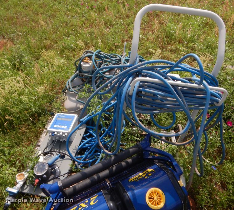 image for item IP9989 Pool equipment