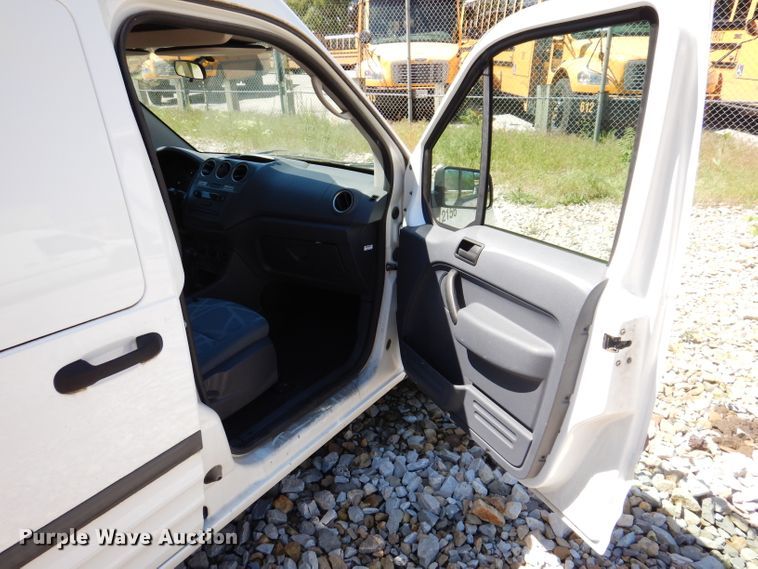 image for item IQ9542 2012 Ford Transit Connect  van