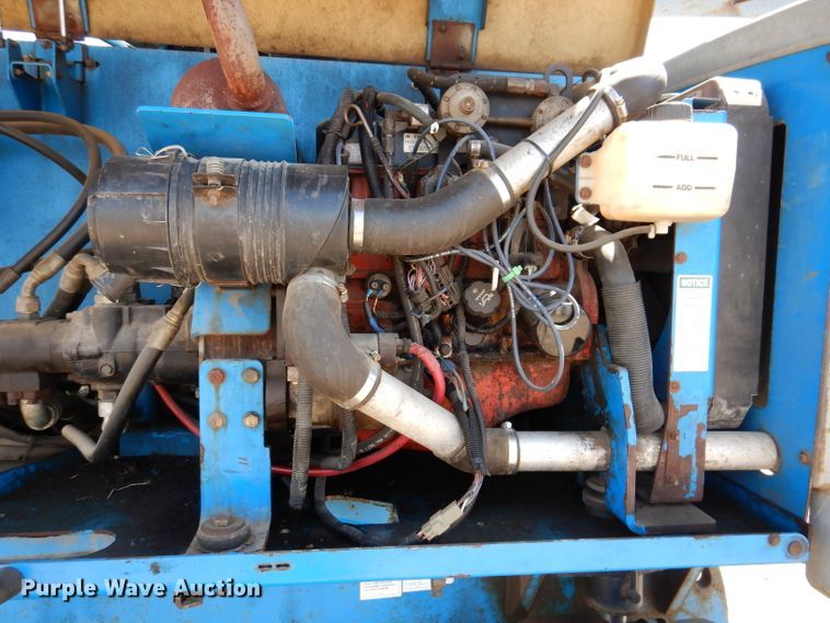 image for item IQ9558 2003 Genie Z-80/60  boom lift