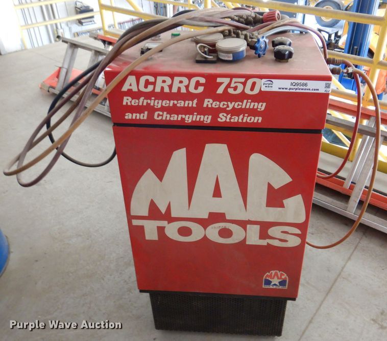 image for item IQ9586 Mac Tools ACRRC 750  AC charging station