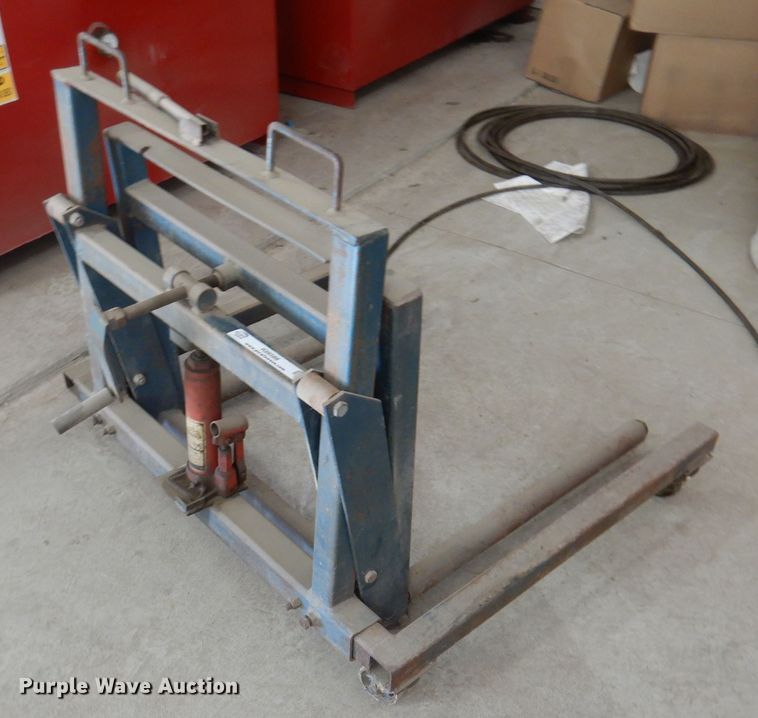 image for item IQ9588 Tire dolly