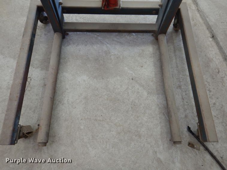 image for item IQ9588 Tire dolly