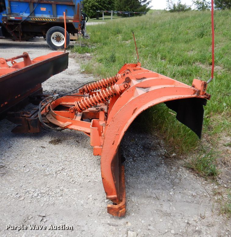 image for item IQ9592 139"W snow plow