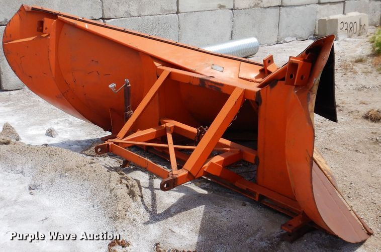 image for item IQ9593 Henke WSVS66  V-plow