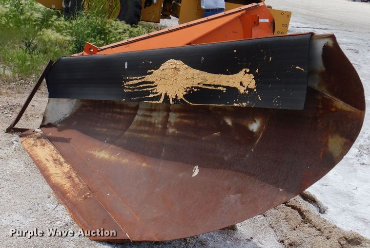 image for item IQ9593 Henke WSVS66  V-plow