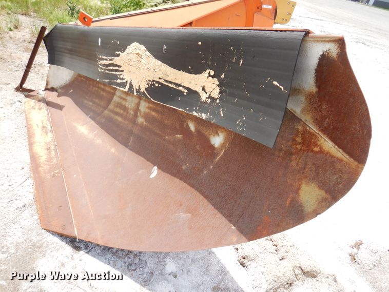 image for item IQ9593 Henke WSVS66  V-plow