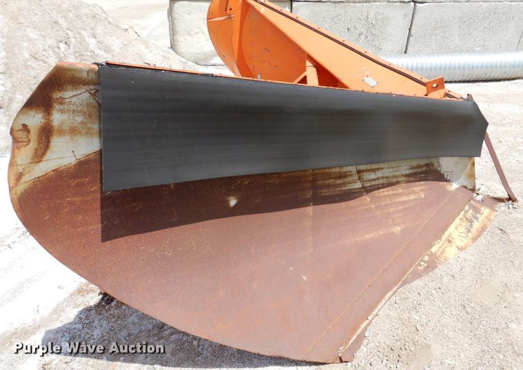 image for item IQ9593 Henke WSVS66  V-plow