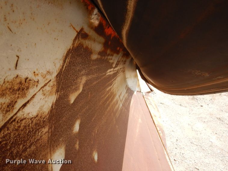 image for item IQ9593 Henke WSVS66  V-plow