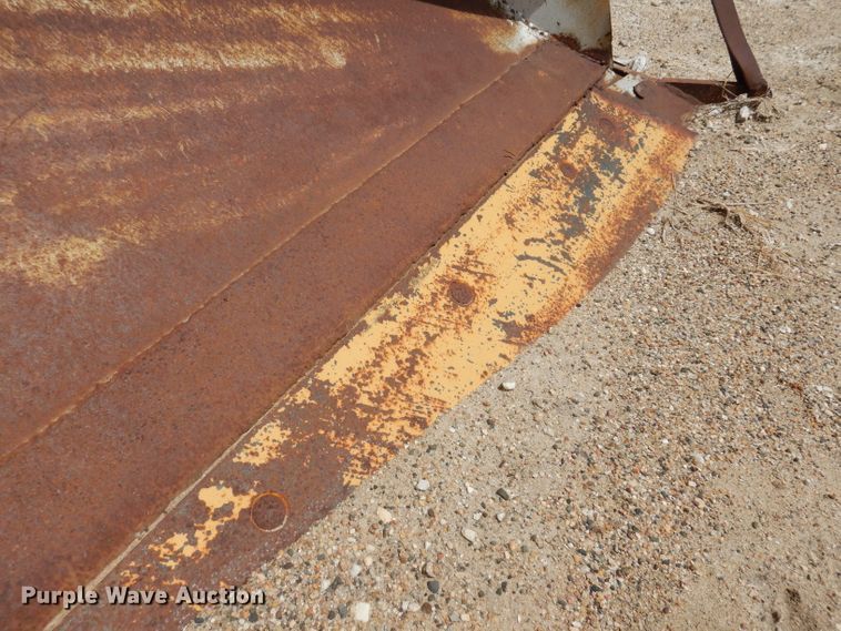 image for item IQ9593 Henke WSVS66  V-plow