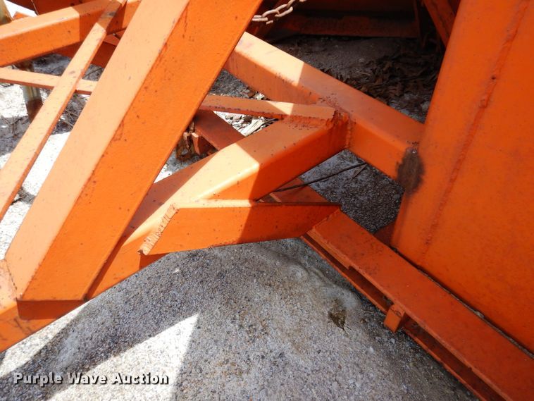 image for item IQ9593 Henke WSVS66  V-plow