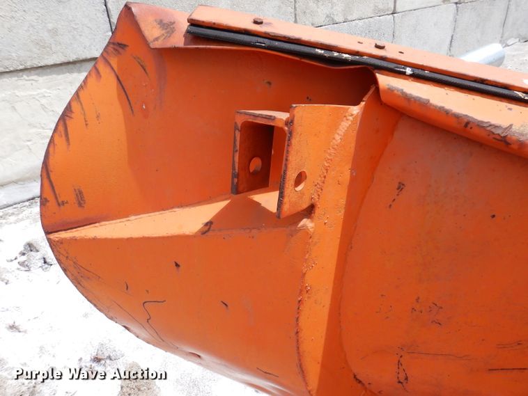 image for item IQ9593 Henke WSVS66  V-plow