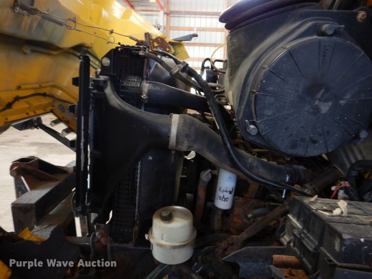 image for item IQ9594 2006 Sterling L7500  dump truck