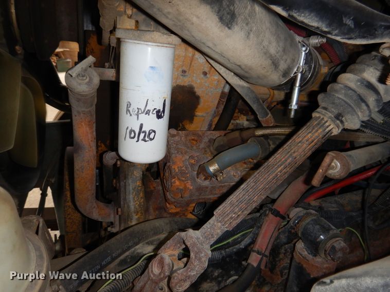 image for item IQ9594 2006 Sterling L7500  dump truck