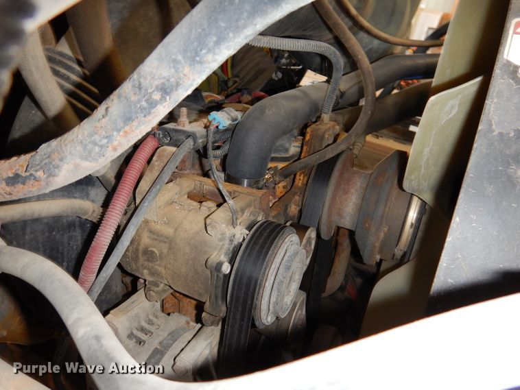 image for item IQ9594 2006 Sterling L7500  dump truck