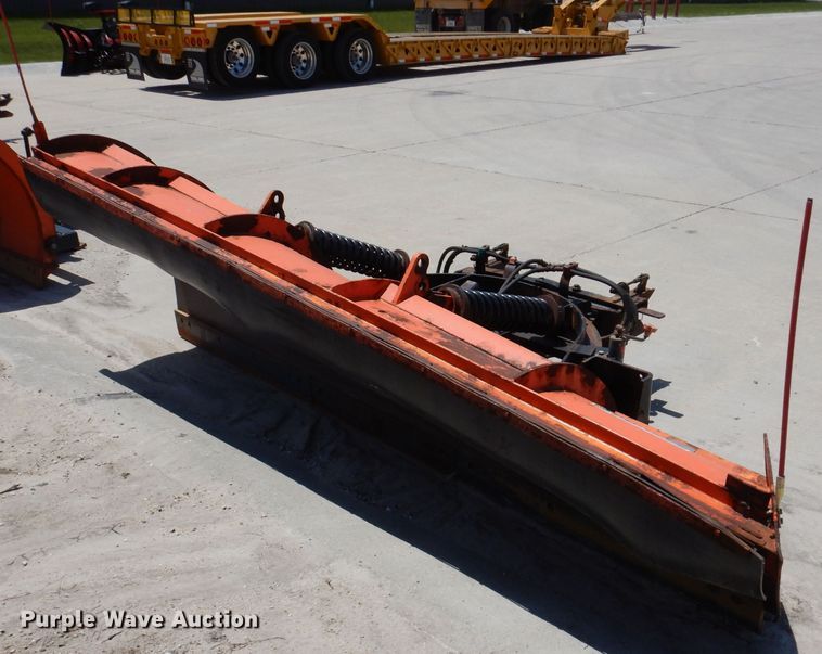 image for item IQ9594 2006 Sterling L7500  dump truck