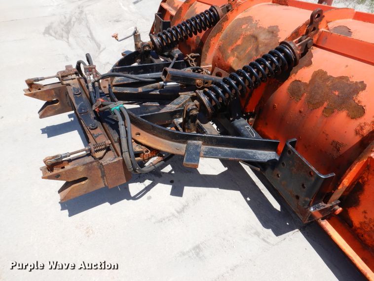 image for item IQ9594 2006 Sterling L7500  dump truck