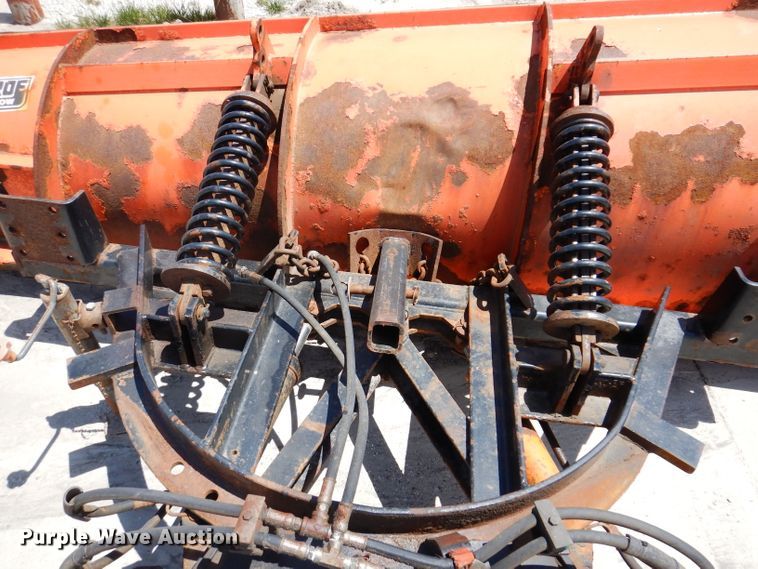 image for item IQ9594 2006 Sterling L7500  dump truck