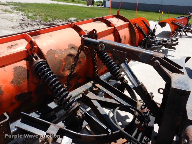 image for item IQ9594 2006 Sterling L7500  dump truck