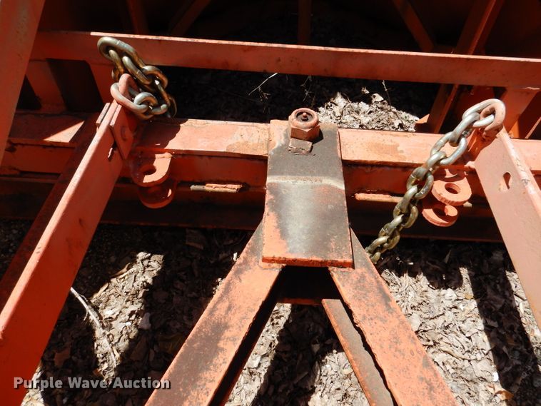 image for item IQ9596 116"W V-plow