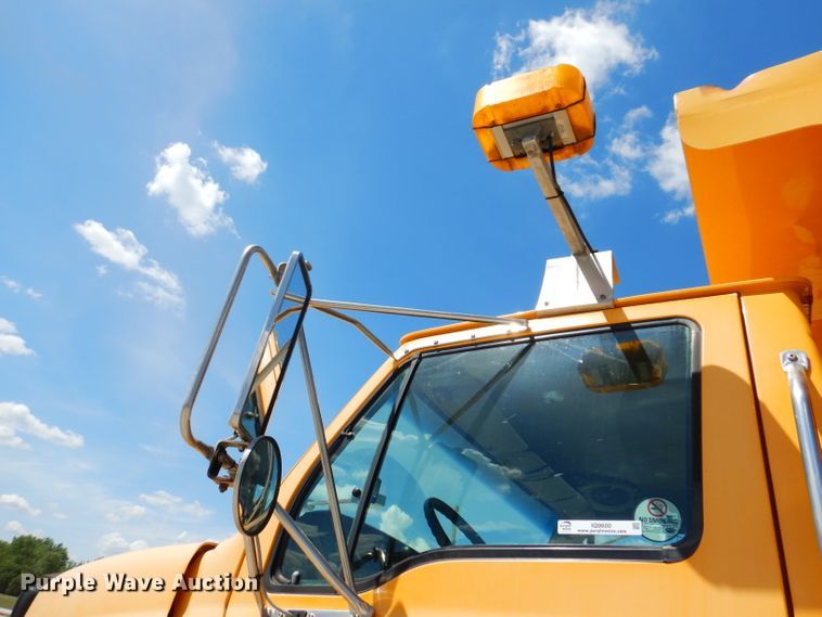 image for item IQ9600 2004 Sterling L7500  dump truck