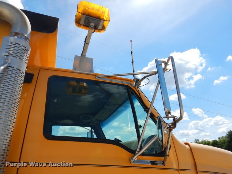 image for item IQ9600 2004 Sterling L7500  dump truck