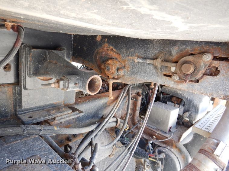 image for item IQ9600 2004 Sterling L7500  dump truck