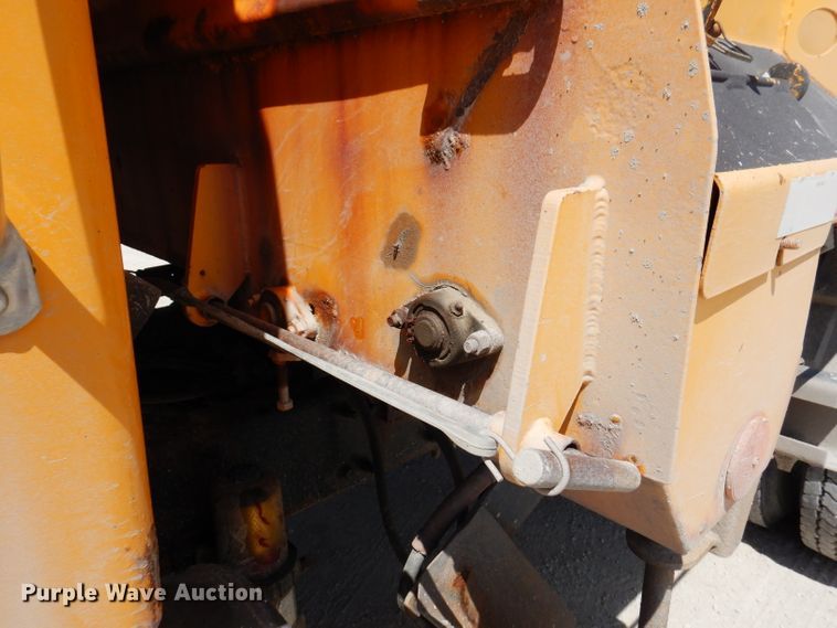 image for item IQ9600 2004 Sterling L7500  dump truck