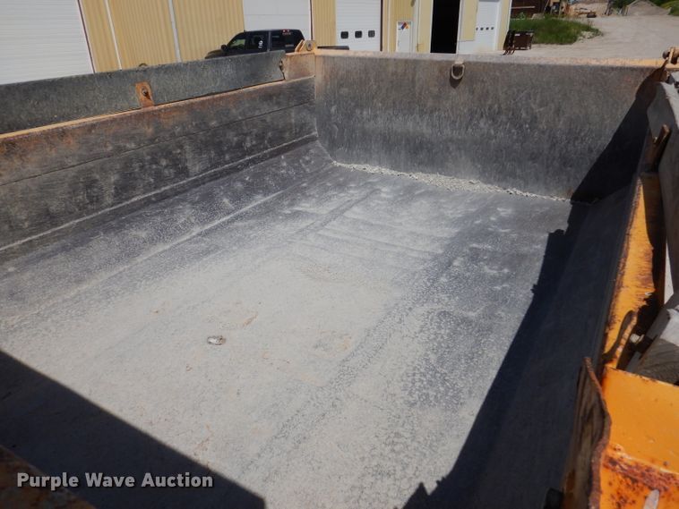 image for item IQ9600 2004 Sterling L7500  dump truck