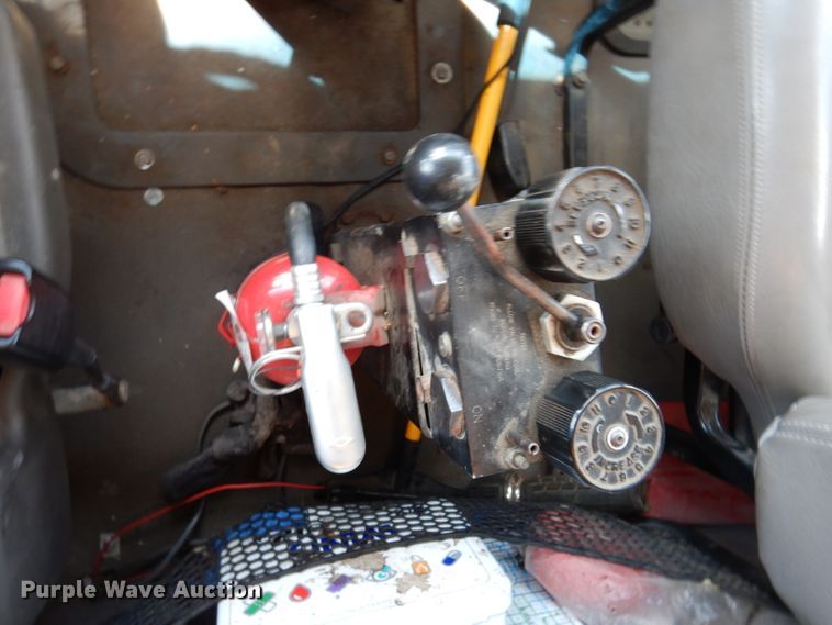 image for item IQ9600 2004 Sterling L7500  dump truck