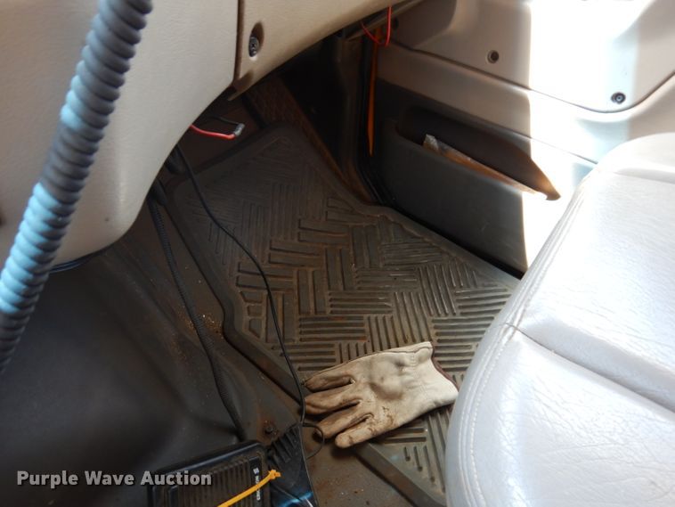 image for item IQ9600 2004 Sterling L7500  dump truck