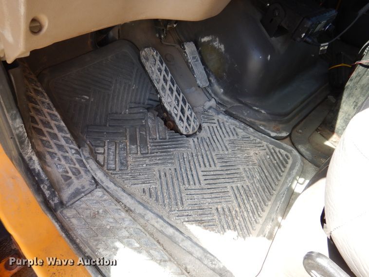 image for item IQ9600 2004 Sterling L7500  dump truck