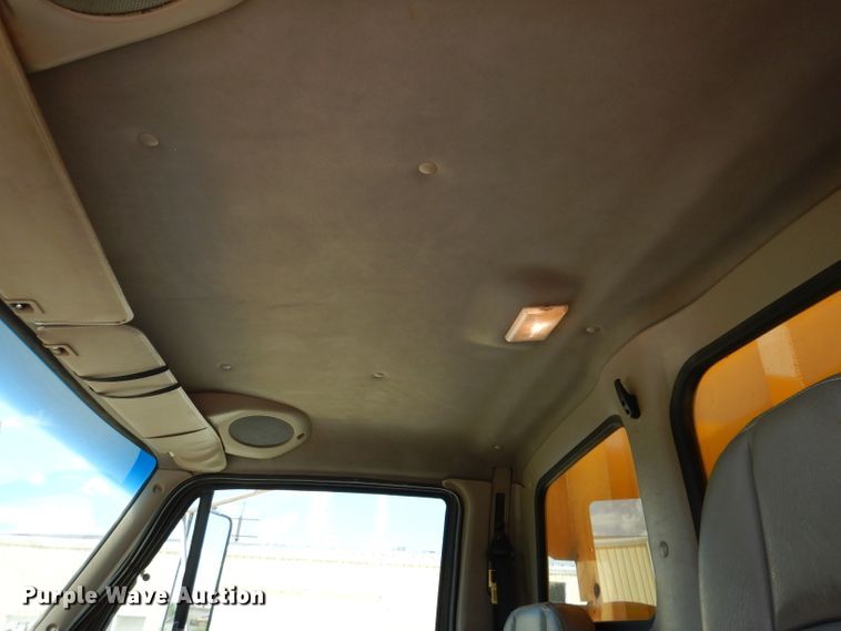 image for item IQ9600 2004 Sterling L7500  dump truck